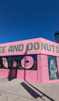 Trejo's Coffee Donuts food