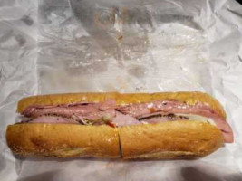 Lees Hoagie House food