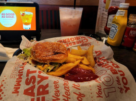 Red Robin Gourmet Burgers And Brews food