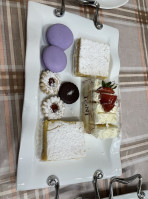 Toni Patisserie Cafe food