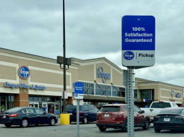 Kroger Bakery outside