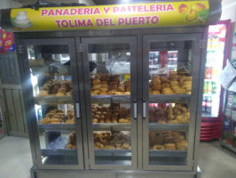 Panaderia Tolima Del Puerto food