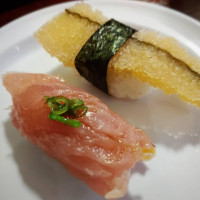 Sushi Sazanami food