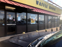 Waffle House outside