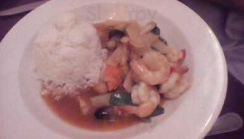 Singha Thai Cafe food