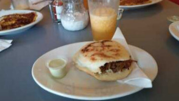 Viva Mi Arepa food