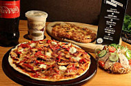 Pizza Moncur food