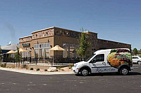 Kneaders Bakery & Cafe outside