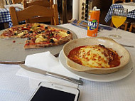 Pizzeria S.martino Armacao De Pera food