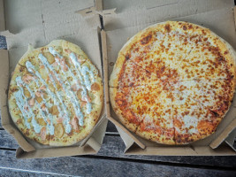 Domino's Pizza Belfort food