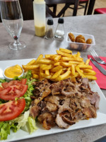 La Kebabrie food