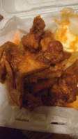 D'bo's Buffalo Wings-n-things food