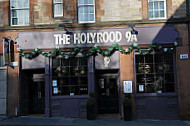 Holyrood 9a outside