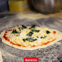 Ratatui Pizzaria food