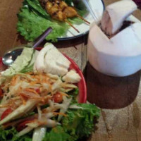 Saap Ver Authentic Thai Cuisine food