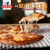 La Boite A Pizza food