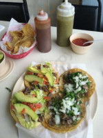 Taqueria Jamay food