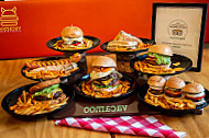 Vacamoo Gourmet Burgers food