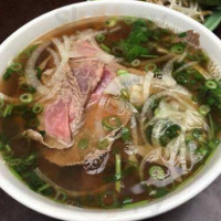 Pho Van 82nd food