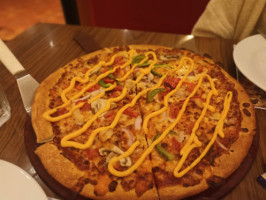 Pizza Hut Arrabida Shopping food