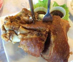 The Original Barrio Fiesta Of Manila Glendale food