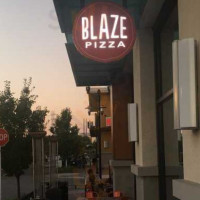 Blaze Pizza inside