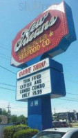 New Orleans Hamburger Seafood Company outside