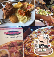 Shakey's Pizza Parlor food