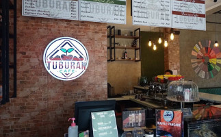 Tuburan Cafe food