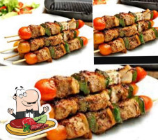 Ellie Bellie's Kebabs food