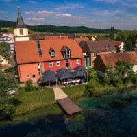 Augustiner Am See outside