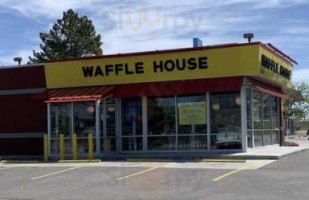 Waffle House outside