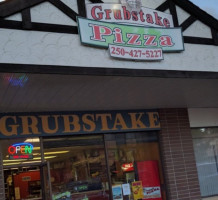 Grubstake Pizza outside