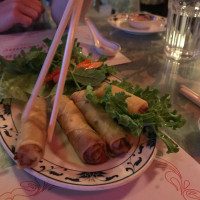 Les Phoenix Du Vietnam food