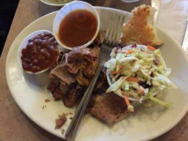 Bear Pit Bar-b-que Restaurant food