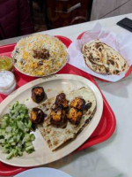 Pita And Kabobz food