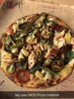 Mod Pizza food