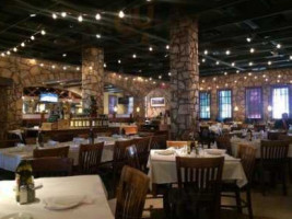 Romano's Macaroni Grill inside