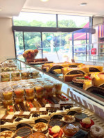 Boulangerie Patisserie Amandy food