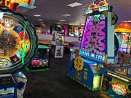 Chuck E. Cheese inside