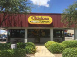 Chicken Express outside