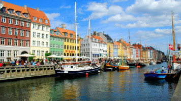 Nyhavn C outside