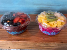 Playa Bowls inside