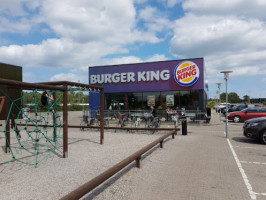 Burger King outside