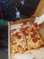 Jet's Pizza food