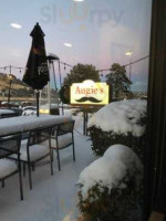 Augie's Prescott inside