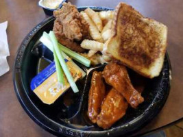 Zaxby's Chicken Fingers Buffalo Wings food