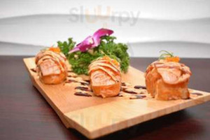 Jin’s Fine Asian Cuisine Sushi food