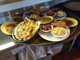 Prime Tyme Soul Cafe food