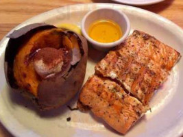 Logan's Roadhouse food